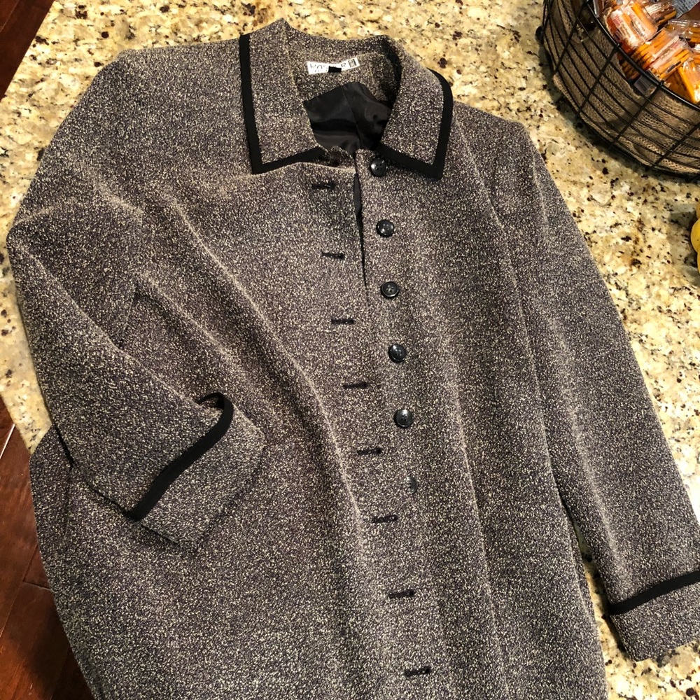 Kasper trench/dress coat